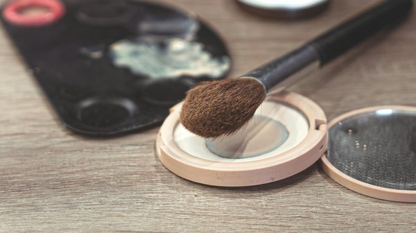 Vêtements pour transgenres : trouvez votre look parfait !