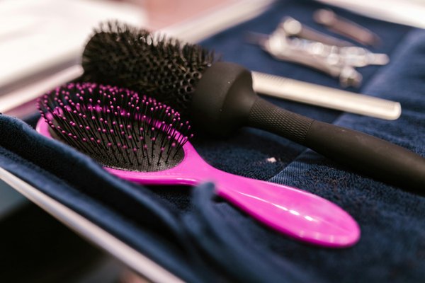 Avis sur la brosse soufflante GHD : performance et conseils